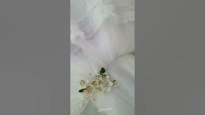 Платье сакура в белом цвете